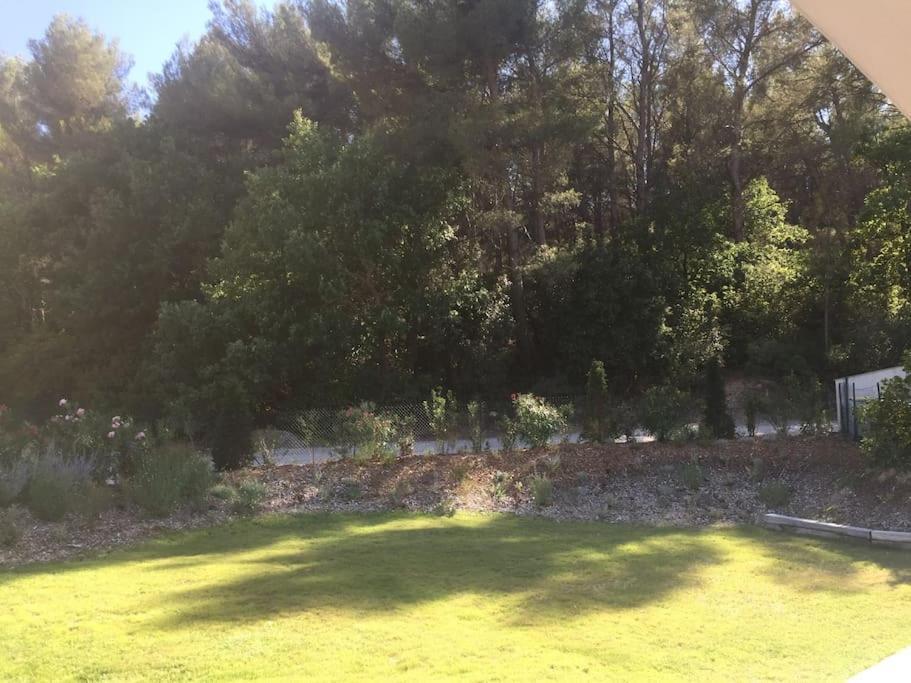 Villa Familiale 9 Pers Cabries Entre Aix Et Marseille 5 Min Gare Aix Tgv 15 Min Aeroport Mp Luaran gambar